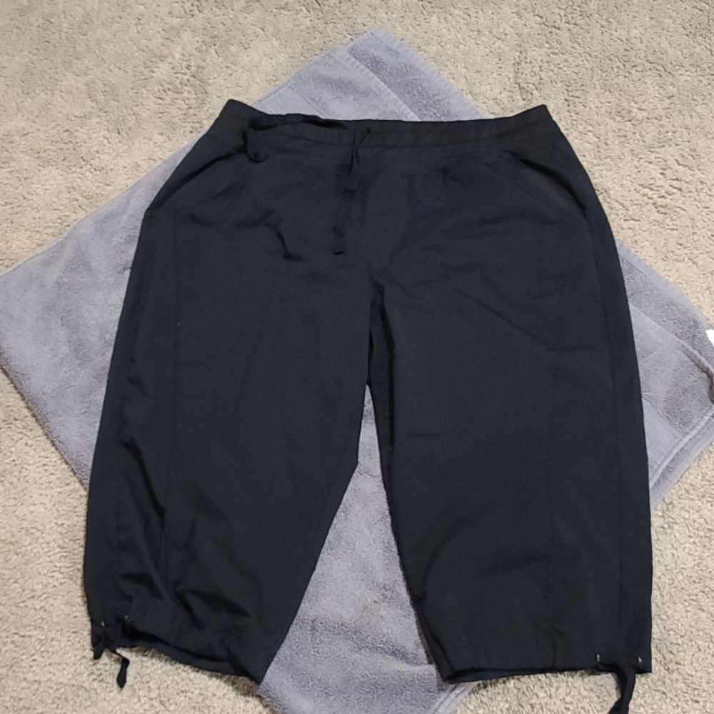 Capri wind pants